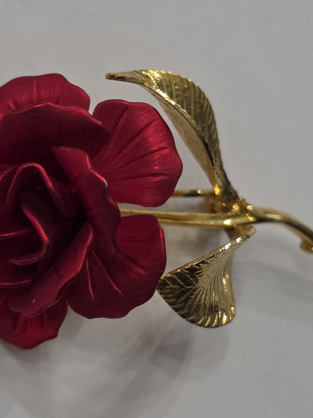 Cerrito Gold-Tone Red Rose Brooch Pin